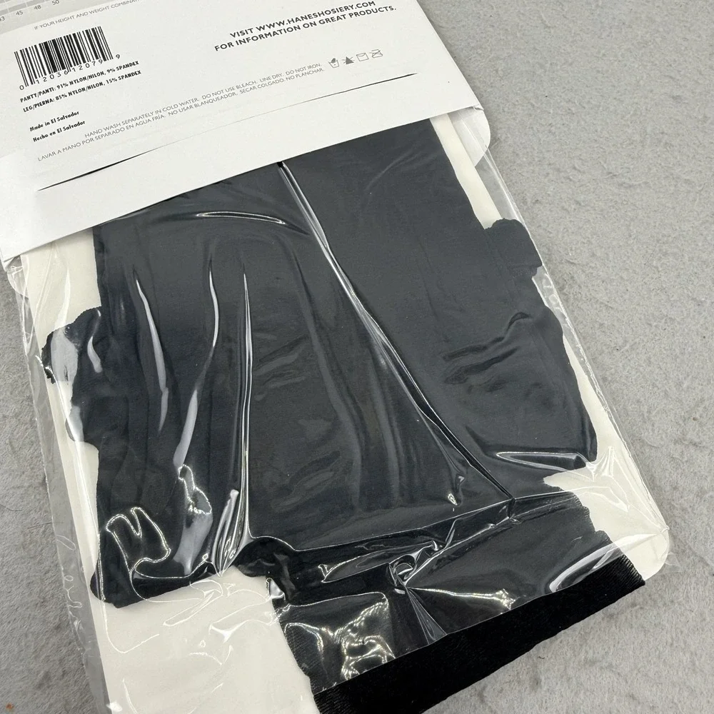 Hanes Silk Reflections‎ Silky Sheer Non-Control Top Pantyhose 715 Jet CD
